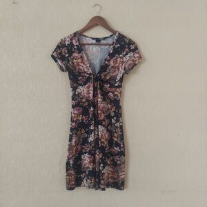 Rebel Sugar Dark Moody Floral V-neck Fit Flare Dress Short Sleeve Sz XS